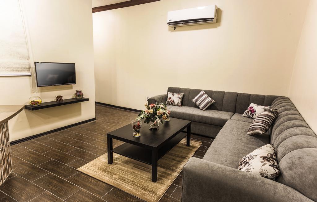 Manazel Al Sofara Aparthotel Янбу Екстериор снимка