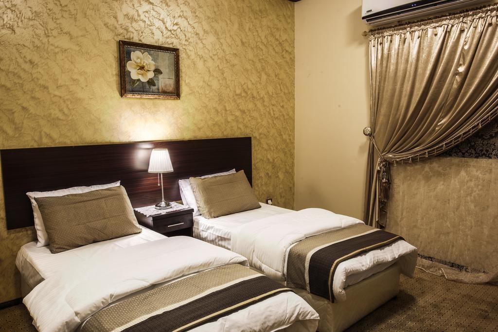 Manazel Al Sofara Aparthotel Янбу Екстериор снимка